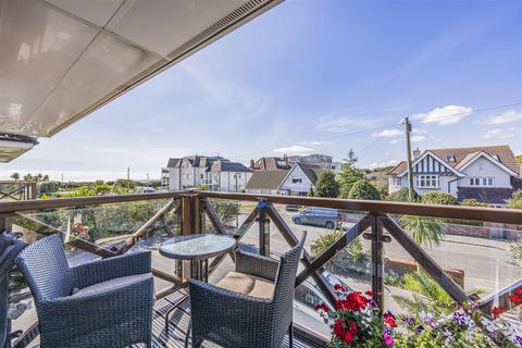 2 bedroom flat for sale - Penrith Road, Bournemouth