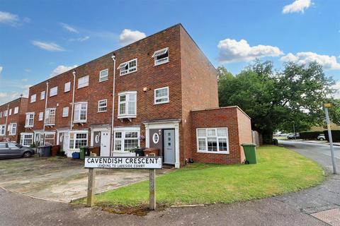83 Cavendish Crescent, Elstree, Borehamwood, WD6 3JW