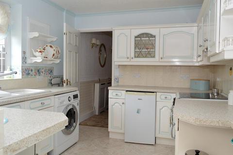 18 Severn Road, Oldham, OL8 3PU