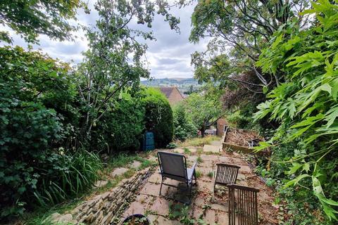 57 Wheelers Walk, Stroud, GL5 4BW