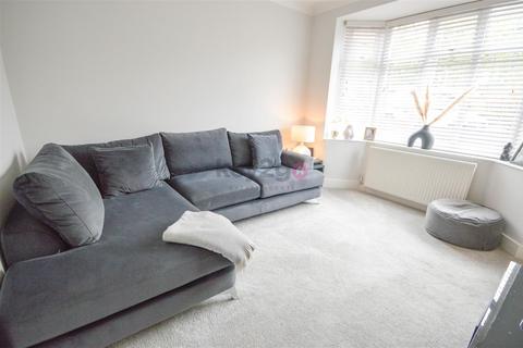 3 bedroom semi-detached house for sale - Bramley Lane, Sheffield, S13