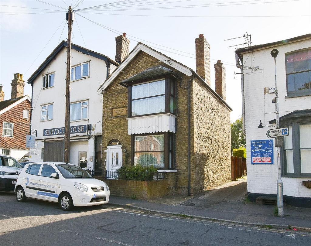 Brooklyn Cottage, Rochester Road, Aylesford 3 bed semidetached house for sale £375,000