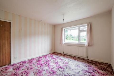 1 Briar Close, Elland, HX5 0NT