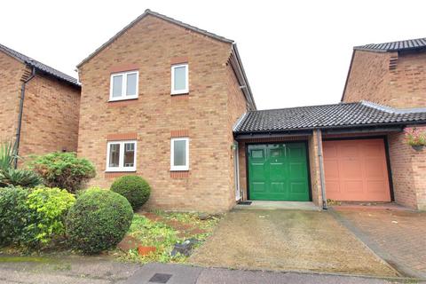 3 bedroom link detached house for sale - Oakview Close, Cheshunt