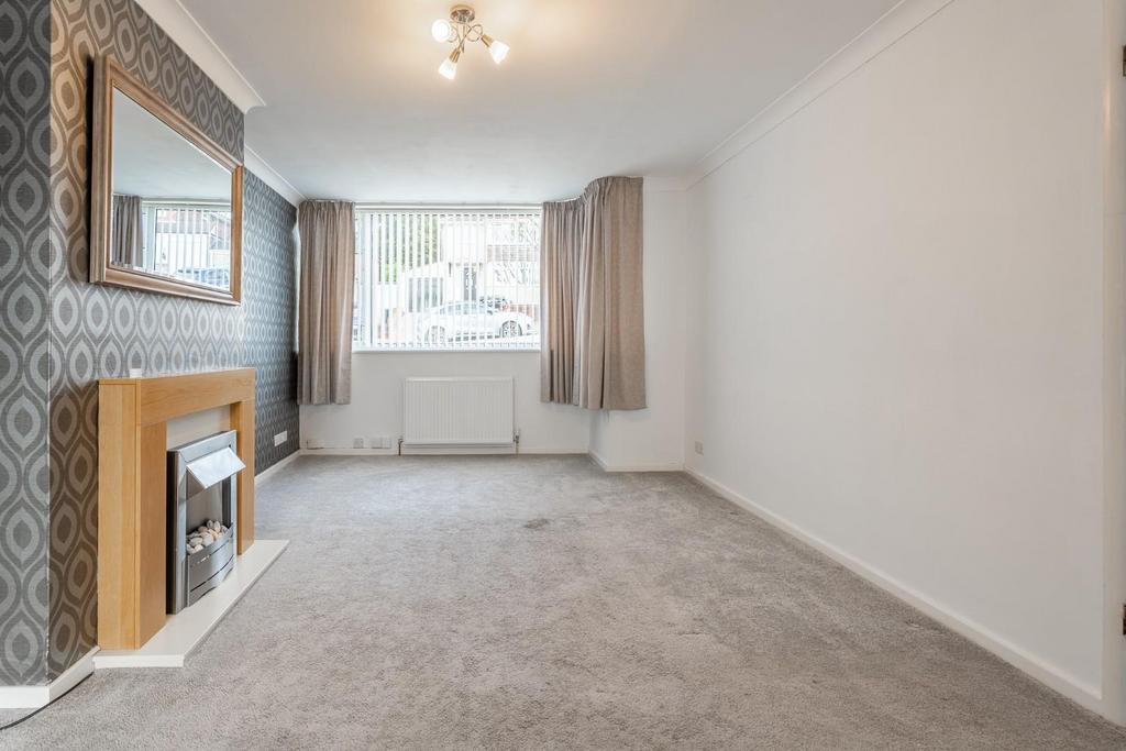 16 Camberley-1.jpg