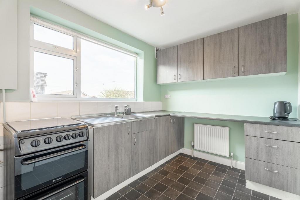16 Camberley-12.jpg