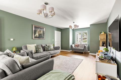 39 Elysium Park Close, Whitfield, Dover, CT16 2FJ