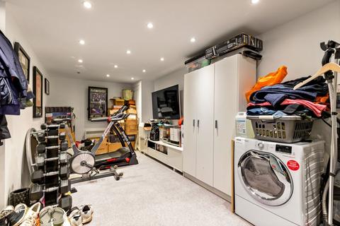 39 Elysium Park Close, Whitfield, Dover, CT16 2FJ