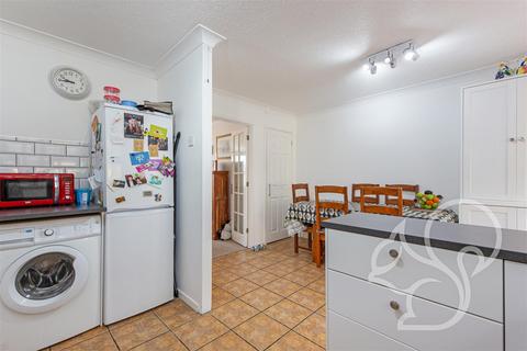 33 Beech Avenue, Halstead, CO9 2TT