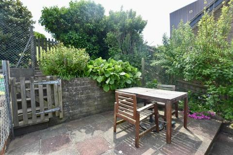 4 bedroom semi-detached house for sale, Hamsey Road, Brighton