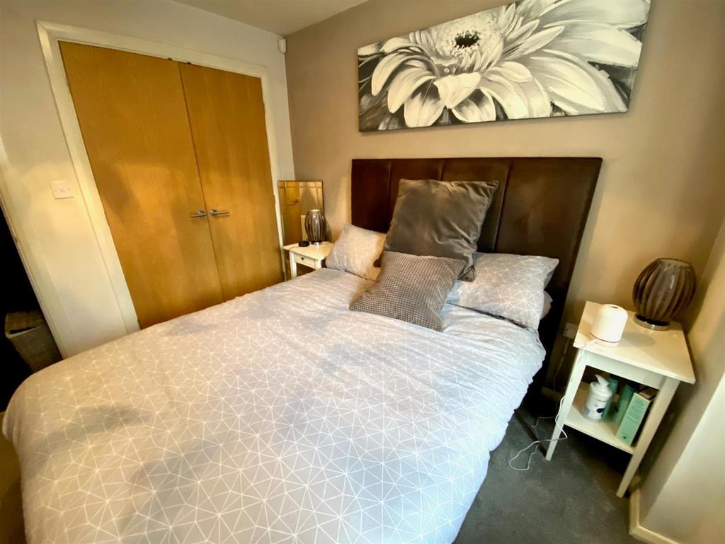 The coachings 4 bed 1.jpg
