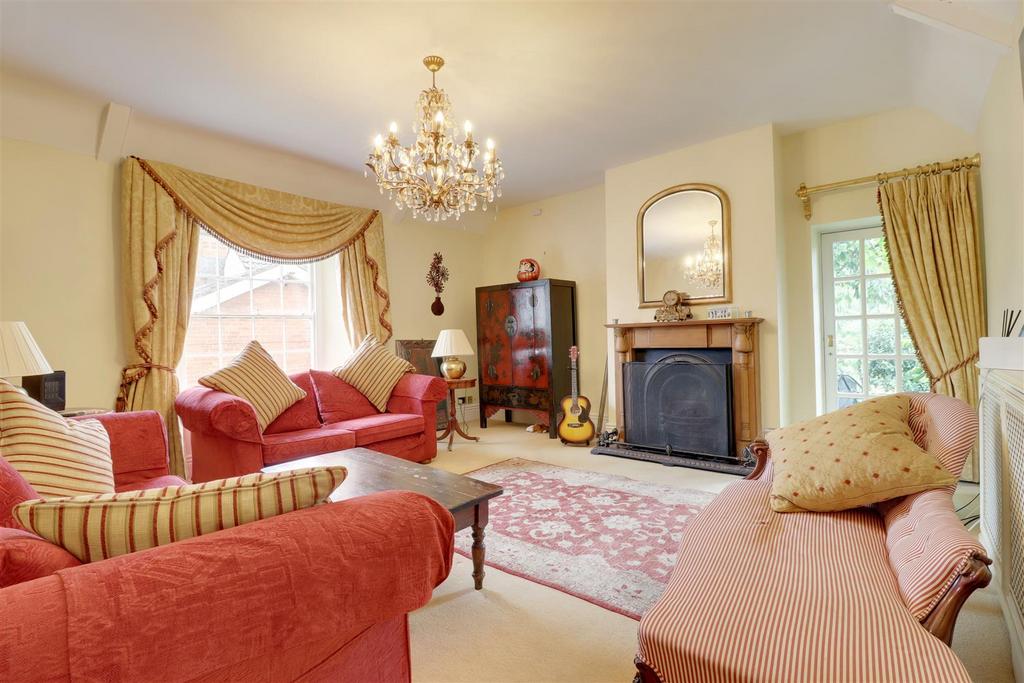 Westgate, North Cave 5 bed detached house for sale £560,000