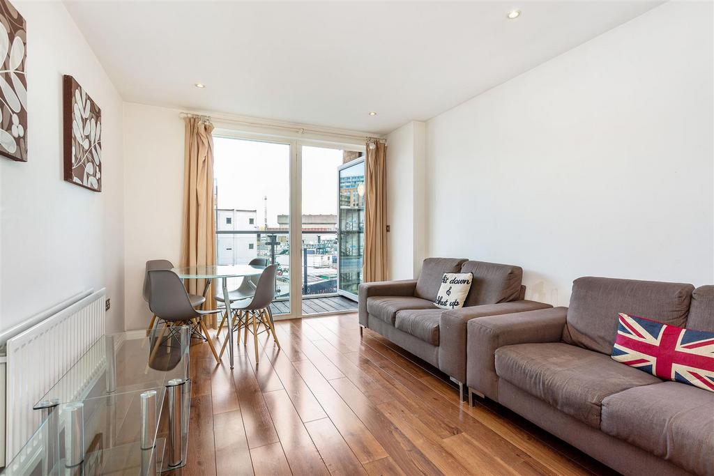 Viridian Apartments, 75 Battersea Park Road, London, SW8 2 bed flat £