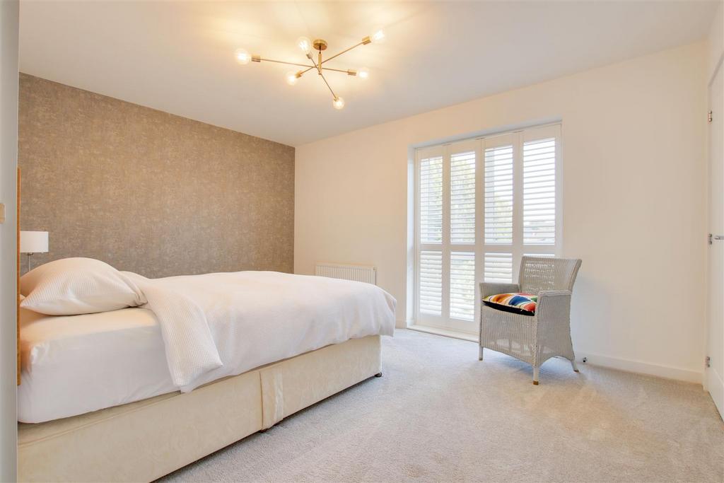 Img 3693-img 3697.jpg