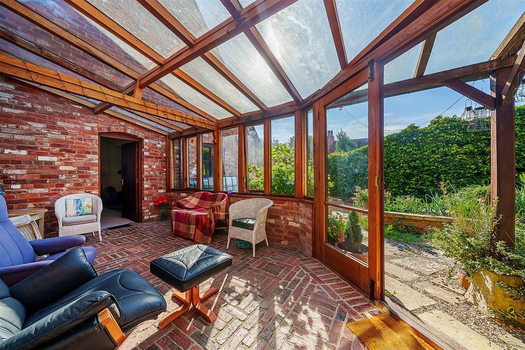 Conservatory.jpg
