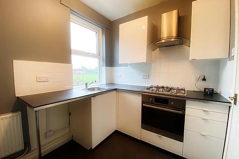 2 bedroom apartment for sale, Dene Crescent, Wallsend