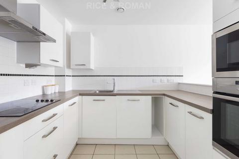 1 bedroom retirement property for sale - New Zealand Avenue, Walton On Thames KT12