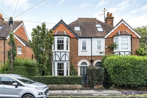 4 bedroom semi-detached house for sale - Victoria Road, Abingdon, Oxfordshire, OX14