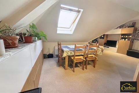 2 bedroom flat for sale - Richmond Park Close, Bournemouth, Dorset