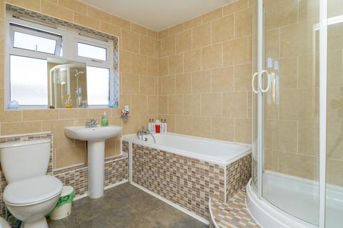 10 Cross Stile, Ashford, TN23 5EH