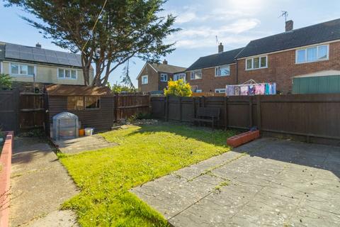10 Cross Stile, Ashford, TN23 5EH