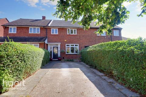 53 Sedgefield Crescent, Romford, RM3 9RR