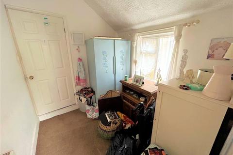 20 Catherine Road, Romford, RM2 5SA