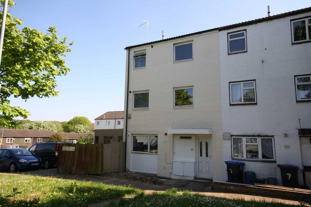 Arbour View Court, Northampton NN3 Studio £550 pcm (£127 pw)