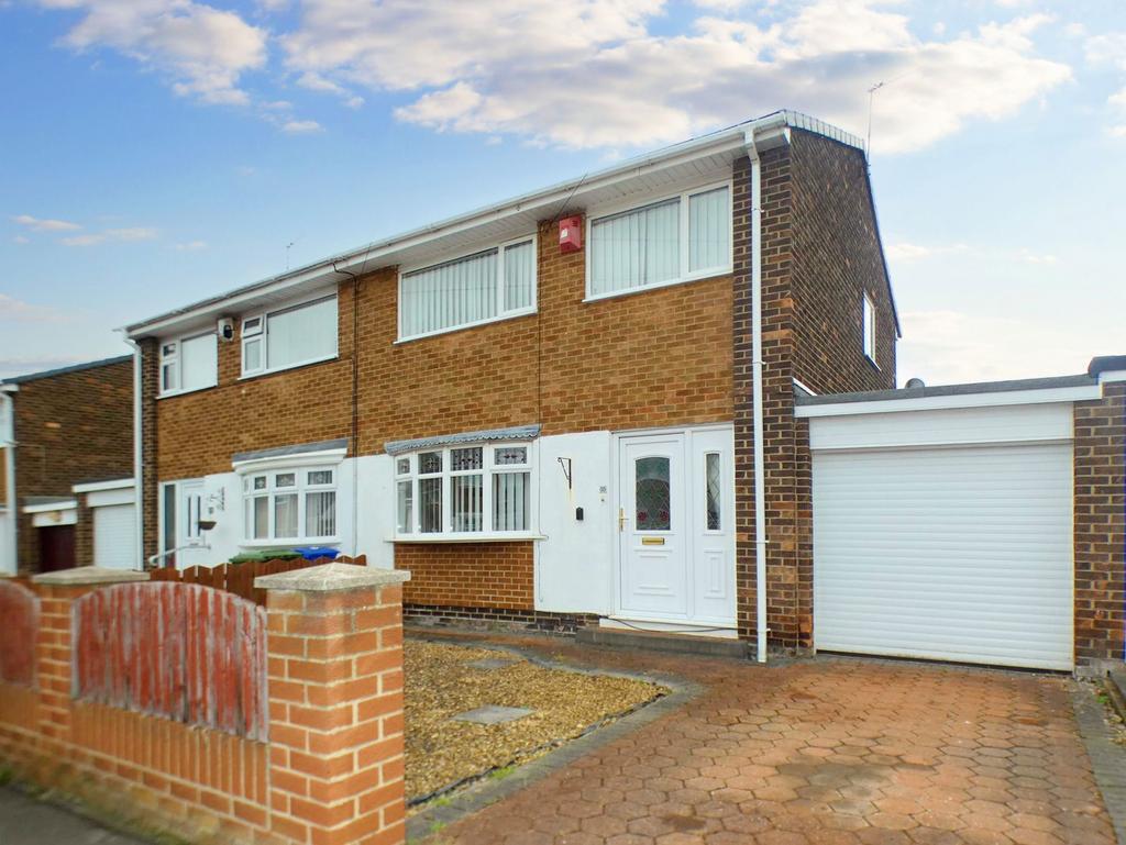 Cresswell Drive, Newsham Farm, Blyth, Northumberland, NE24 4QW 3 bed