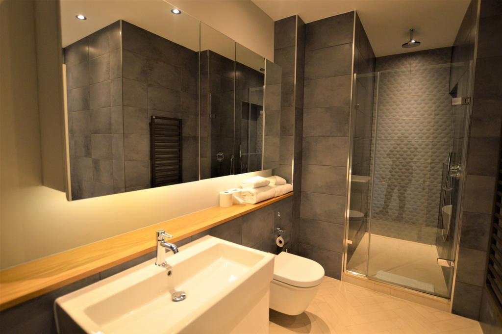 Bath 2