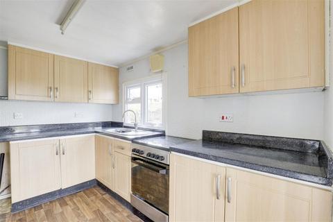 2 bedroom park home for sale - Sandy Oaks Residential Park