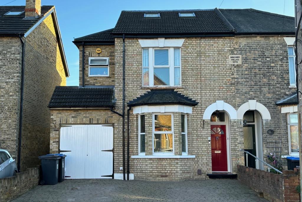 15 Grange Road FRONT NEW
