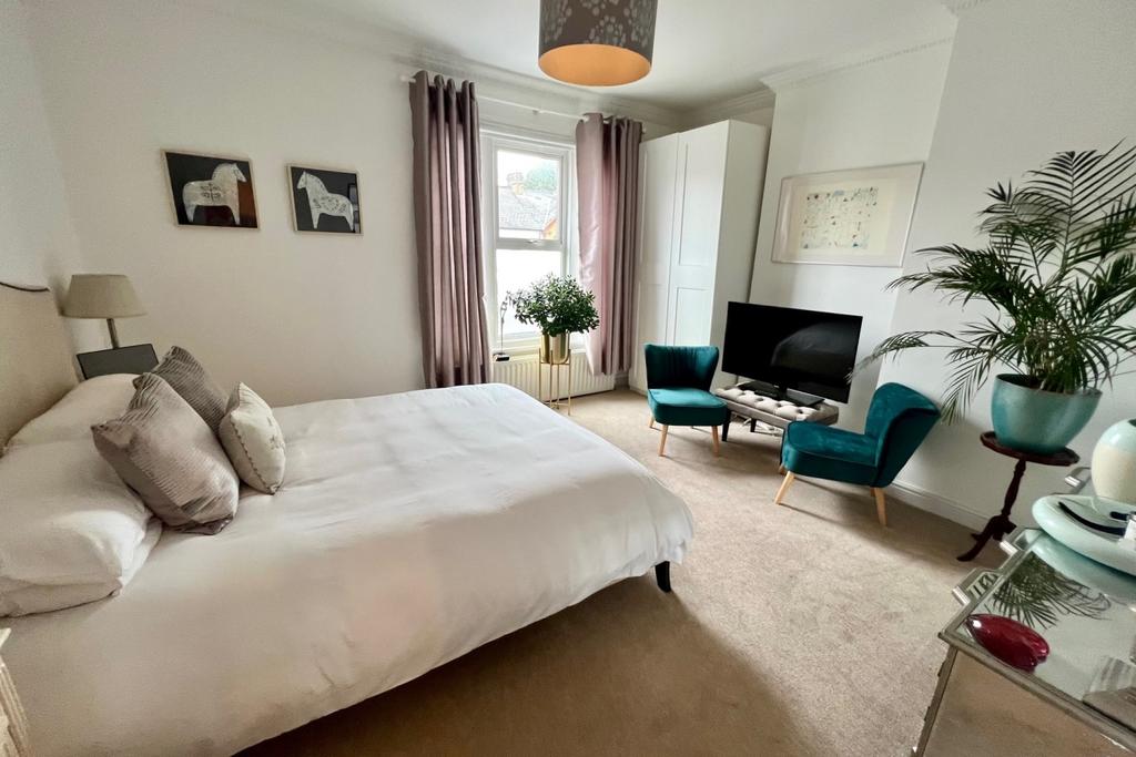 15 Grange Road BEDROOM ONE