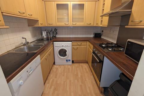 4 bedroom apartment to rent - Cape Yard, London E1W