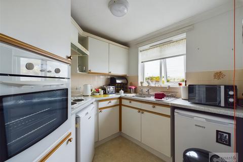 1 bedroom flat for sale - Marsh Road, Newton Abbot