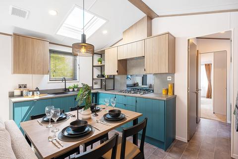 2 bedroom park home for sale, Plot 1, Atlas Sherwood 41x 14 at Tallington Lakes, Tallington Lakes Leisure Park Ltd, Barholm Road PE9