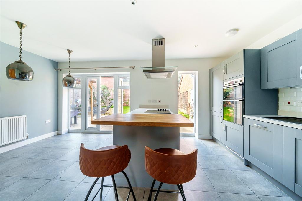 Kitchen/Breakfast