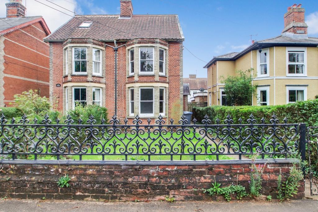Park Villa, Melton Road, Melton, Woodbridge 3 bed semidetached house