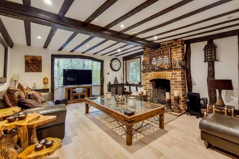 7 bedroom detached house for sale, Woodhall Road, Pinner HA5