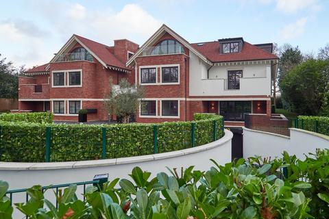 3 bedroom apartment to rent, Wellington Court, Beaconsfield HP9