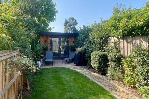 3 bedroom terraced house for sale, Beaconsfield HP9
