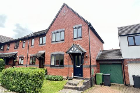 3 bedroom semi-detached house for sale, Membury Close, Exeter EX1