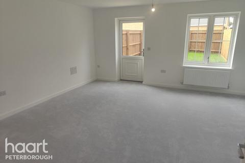 2 bedroom end of terrace house for sale - Houghton Way, Stilton
