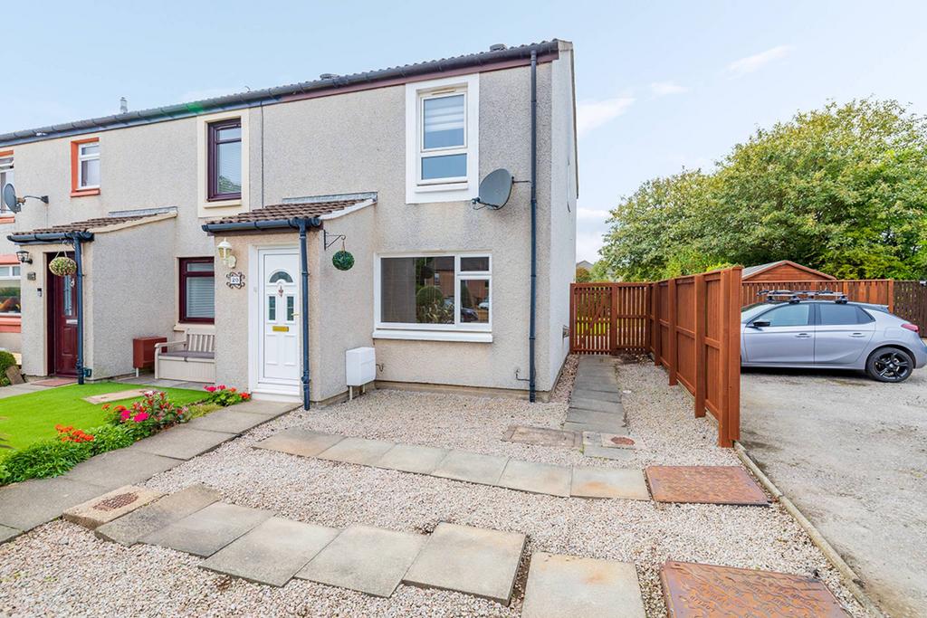 20 Loirston Crescent, Cove Bay, Aberdeen, AB12 3HH 2 bed end of terrace