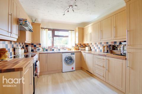 3 bedroom detached house for sale, Sealeys Lane, Parson Drove