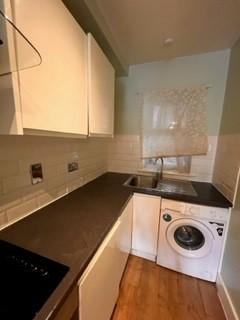 undefined, Park Street, Luton LU1