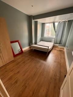 undefined, Park Street, Luton LU1