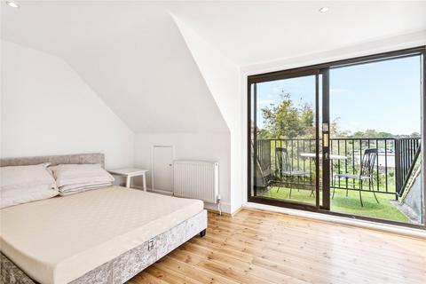 undefined, Lower Ham Road, Kingston Upon Thames, Surrey