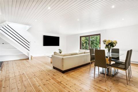 undefined, Lower Ham Road, Kingston Upon Thames, Surrey