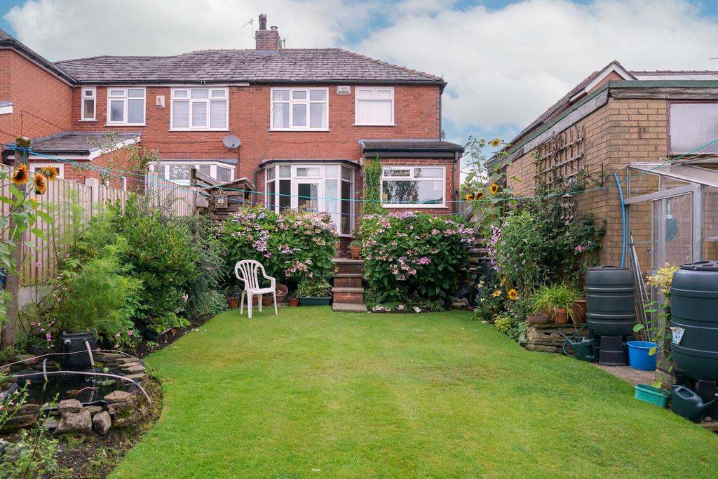 Kermoor Avenue, Sharples, Bolton, BL1 3 bed semidetached house for